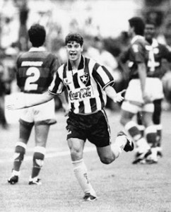 Buteur à Botafogo