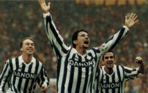 Roberto Baggio et son cruel coup-franc...