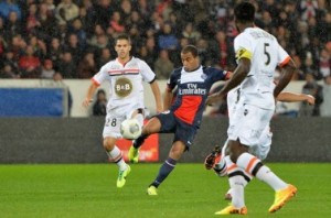 Lavezzi rejoint Lucas, buteur après 3 minutes contre Lorient