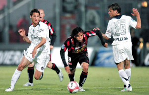 Vahirua, bourreau du PSG