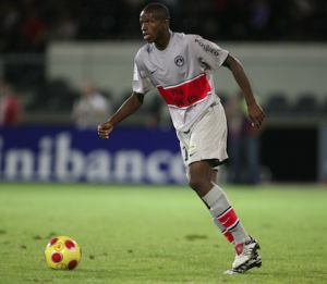 Oscar Boniek Garcia sous le maillot du PSG en 2008