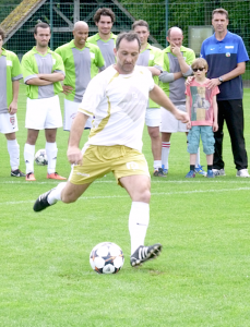 Jimmy Algerino au penalty : c'est raté...