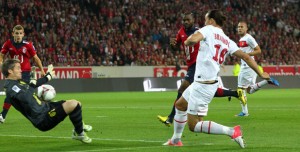 le but d'Ibra pour le début de la série en 2012