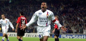 l'exemple à suivre pour le PSG : Lyon lors de la saison 2002-2003