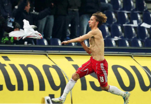 90+4 : Svento crucifie le PSG en 2011 avec Salzbourg