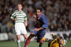 la dernière série de 6 victoires pour le PSG avant l'arrivée des Qataris : en 1995, avec Patrice Loko