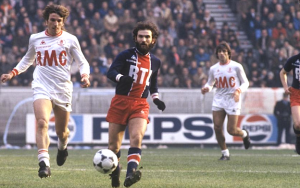 Le Portugais Alves en action face aux Monégasques en 1980