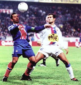 Benarbia en duel avec Violeau