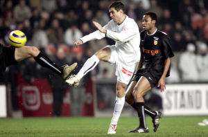 Pauleta impuissant face à Lens en 2005 (défaite 0-2)