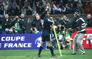 le show Ronnie en 2003 face aux Girondins