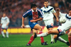 Raï lors de la finale victorieuse face à Bordeaux en 1998