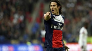 Cavani, auteur des trois derniers buts face à Lyon