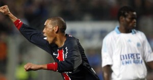 la joie de Guillaume Hoarau, double buteur au Vélodrome
