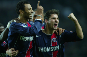 novembre 2004 : la joie des futurs marseillais Cissé et Cana face à l'OM