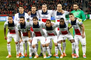 le PSG à Leverkusen la saison dernière : avec Pastore en plus et Alex en moins, un onze bientôt 100% centenaire au PSG