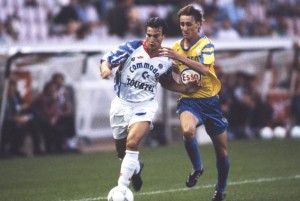 Ginola face à Sochaux en 1992 lors de la saison record du PSG