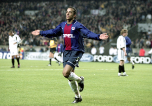 la joie de Peter Luccin, buteur face à Rosenborg en 2000-2001