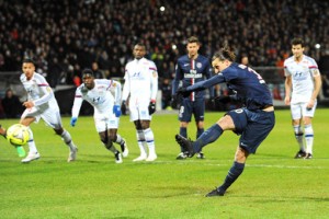 Ibra seulement décisif sur penalty contre Lyon