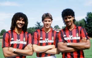 le trio hollandais de légende au Milan AC : Gullit, Van Basten et Rijkaard