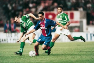 Djorkaeff, premiers buts au Parc avec le PSG
