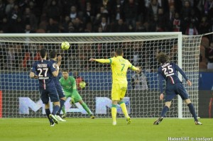 le but de Bedoya au Parc des Princes