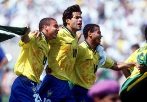 Rai, avec Ronaldo et Cafu en 1994