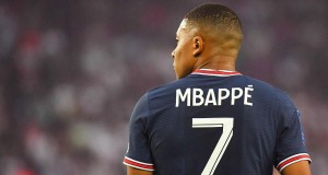objectif 100 buts pour Mbappé
