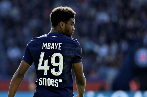 Mbaye fidèle au 49